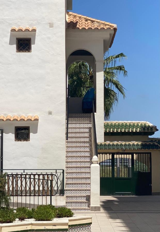 Apartment En La Sombra *