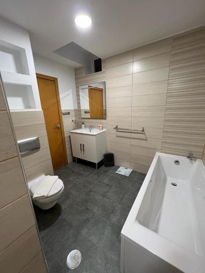 Glp Downtown Apartment