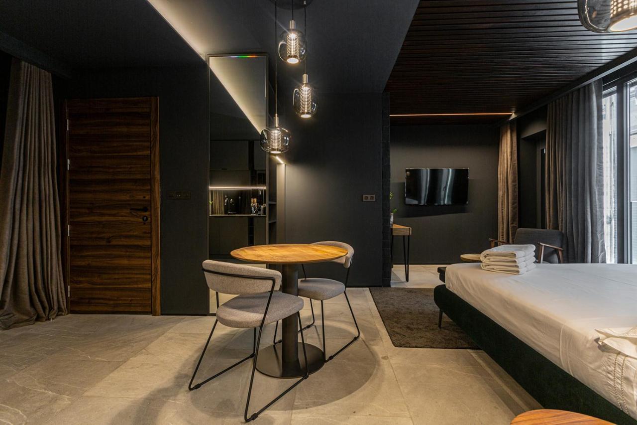 Evolution Luxury Apartahotel