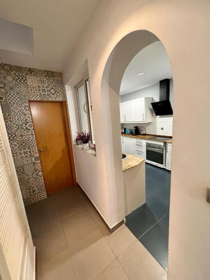 Glp Downtown Apartment