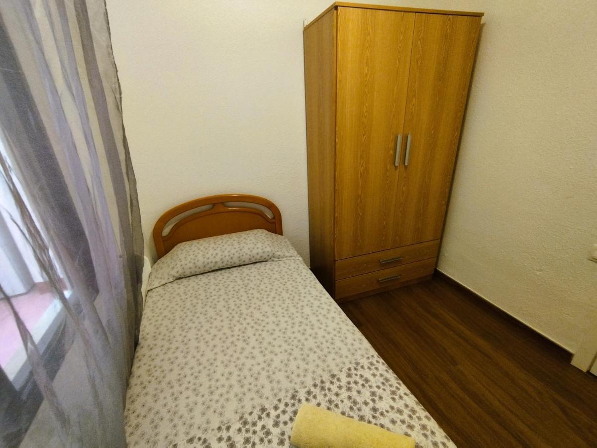 Apartment Sunny Flat With Huge Terrace! Close Downtown!