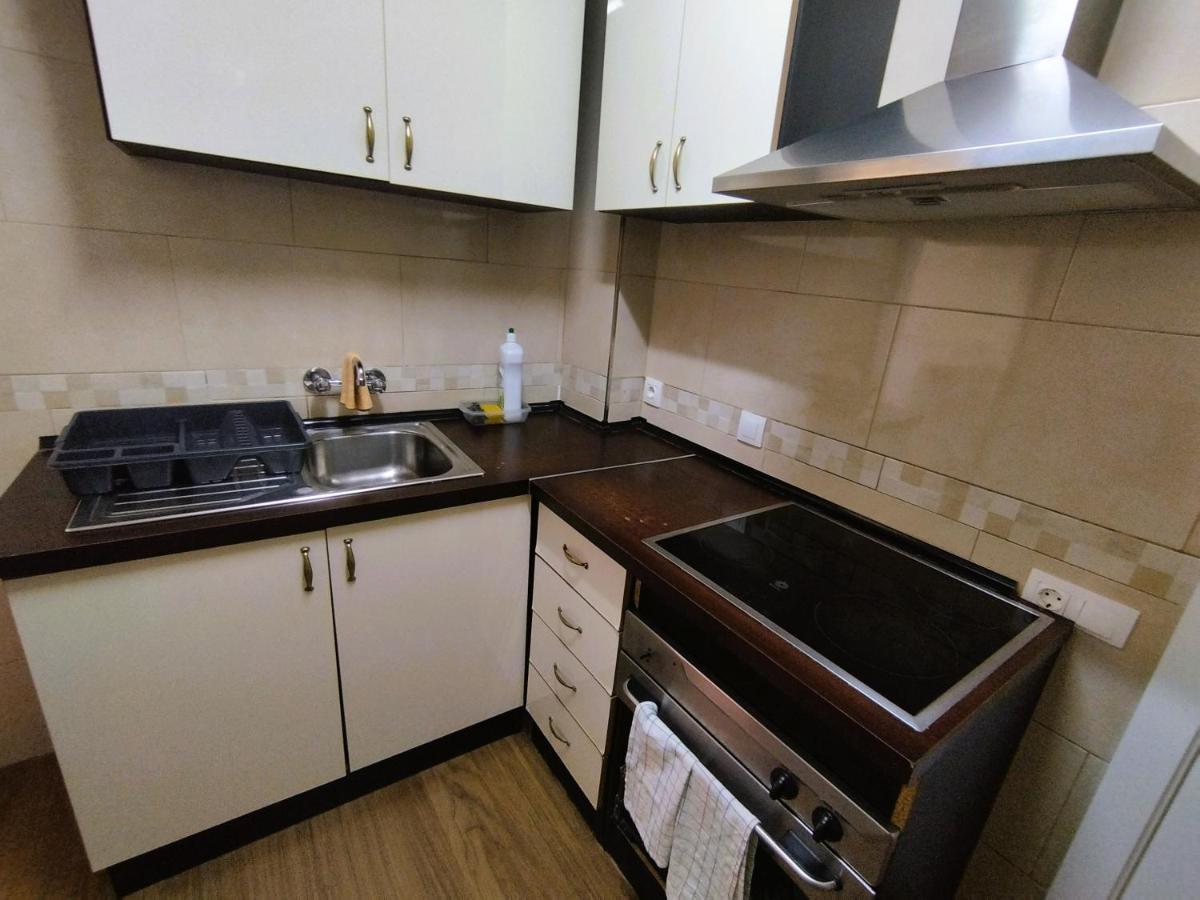 Sunny Flat With Huge Terrace! Close Downtown!