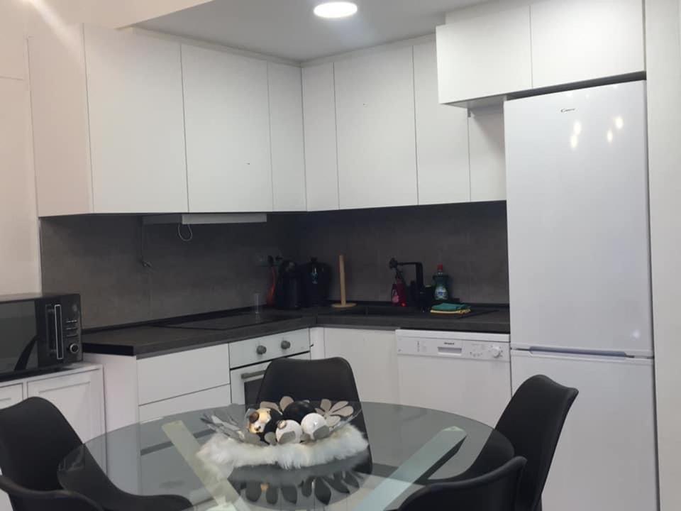 Apartment Charmant Rez-de-chaussee Et Piscine Bar-restaurant Alicante