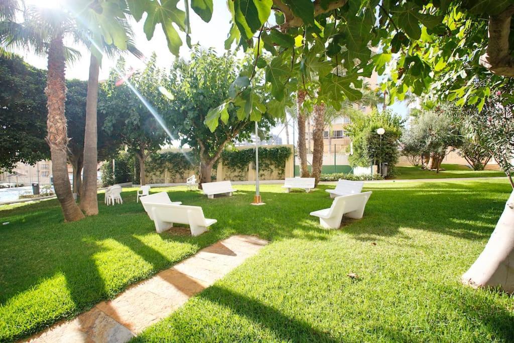 In Front Of The Sea With Ac And Pool Huoneisto Alicante