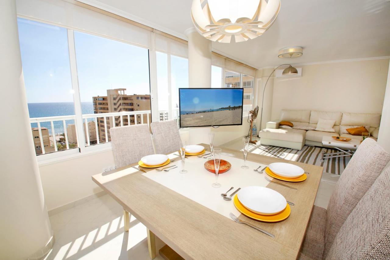 In Front Of The Sea With Ac And Pool Appartement *