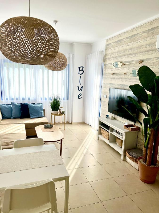 Hills Blue Apartment