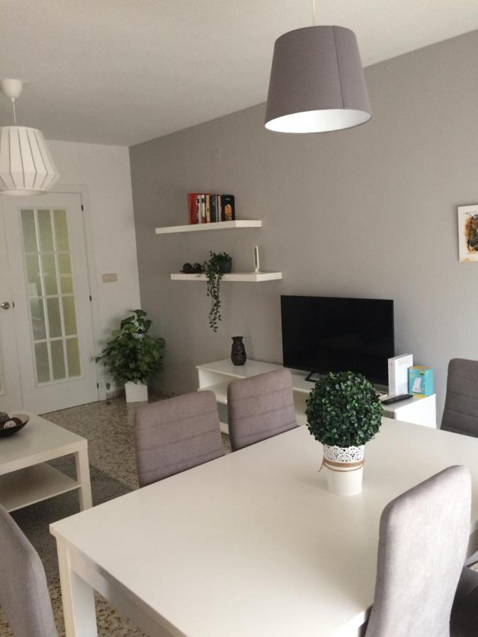 Apartamento Amplio Y Luminoso Plaza America, Wifi Apartment Alicante