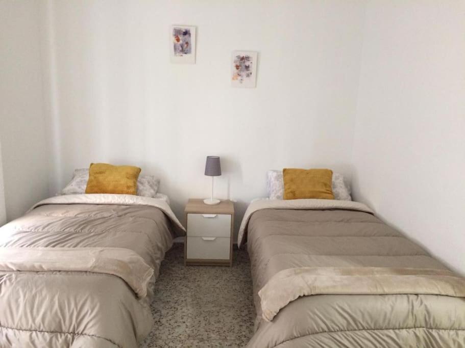 Apartamento Amplio Y Luminoso Plaza America, Wifi