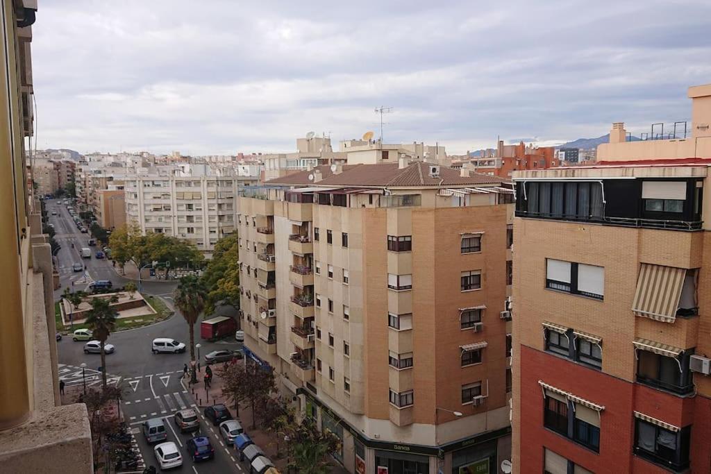 Apartamento Amplio Y Luminoso Plaza America, Wifi