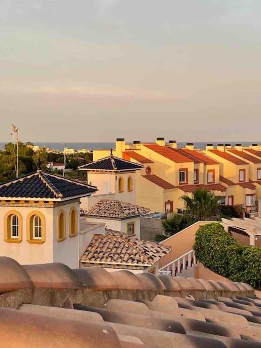 Apartment Casa Andres. Two Bed Penthouse Pool & Terrace Alicante