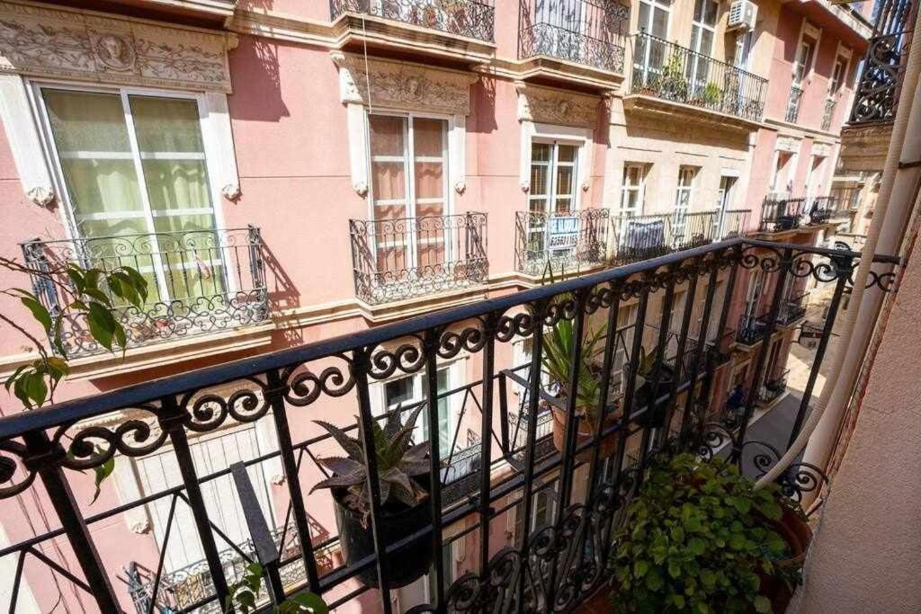 Dirdam Cascoantiguo -roof -4 Min Playa