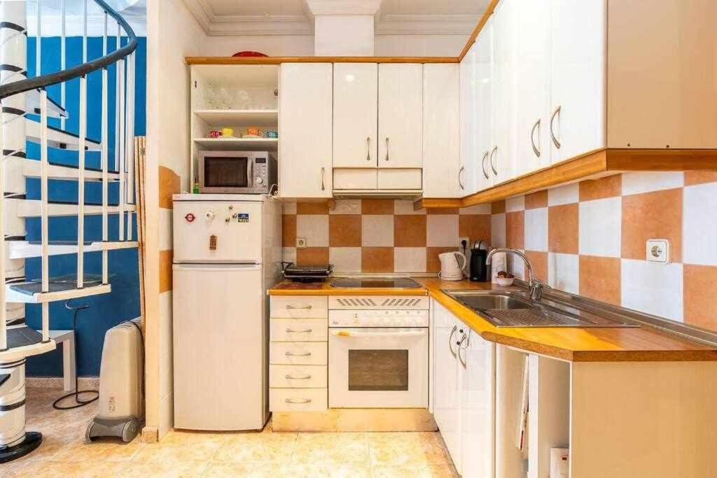 Dirdam Cascoantiguo -roof -4 Min Playa Apartment Alicante