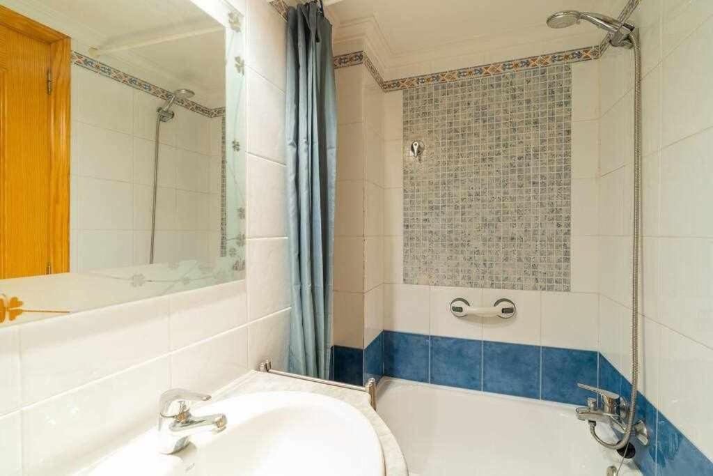 Dirdam Cascoantiguo -roof -4 Min Playa Alicante