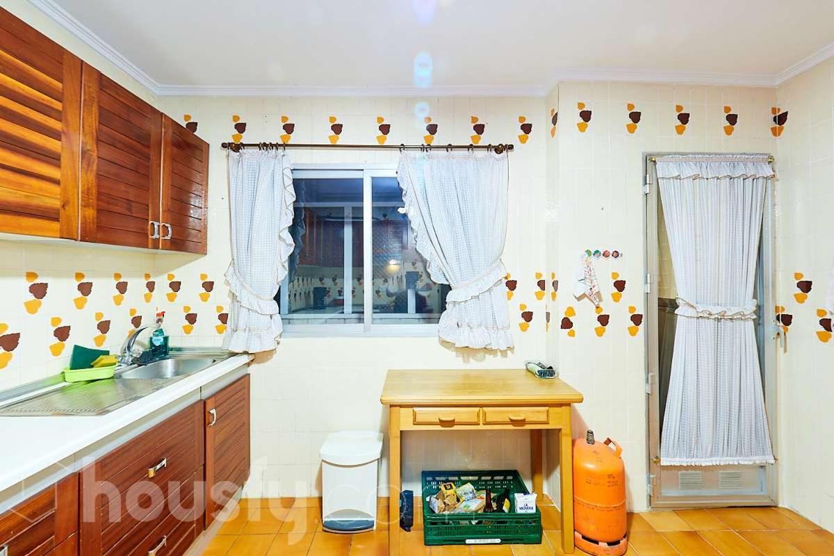 Homestay Lovely Bedroom In A Shared In The Center Of