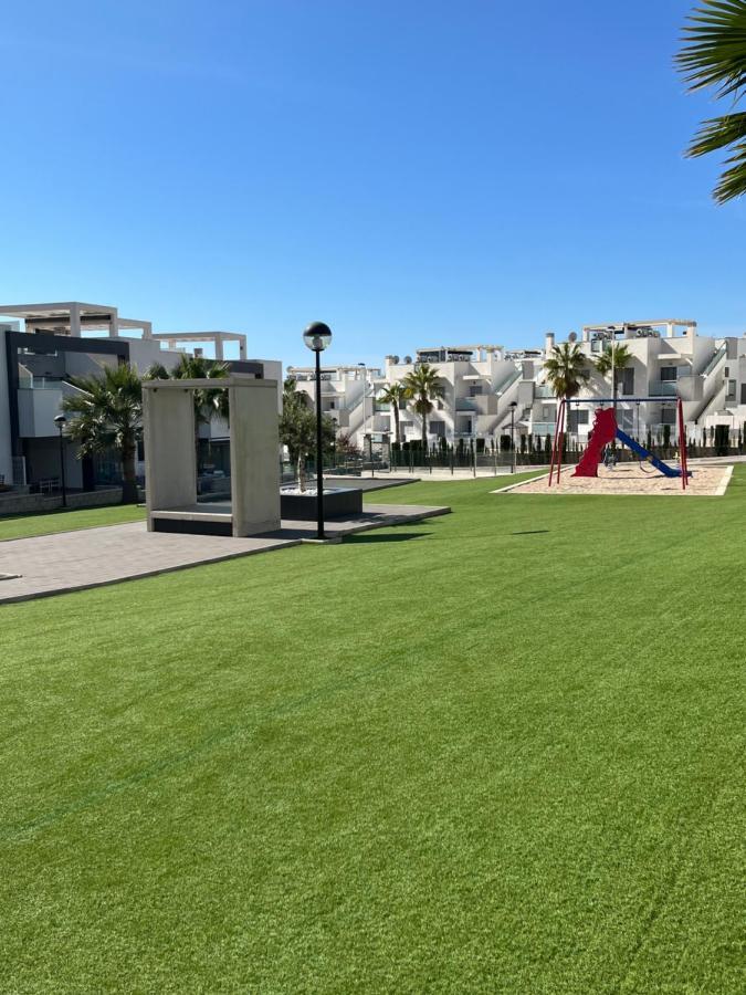 Oasis Beach, Punta Prima, Torrevieja Apartamento Alicante