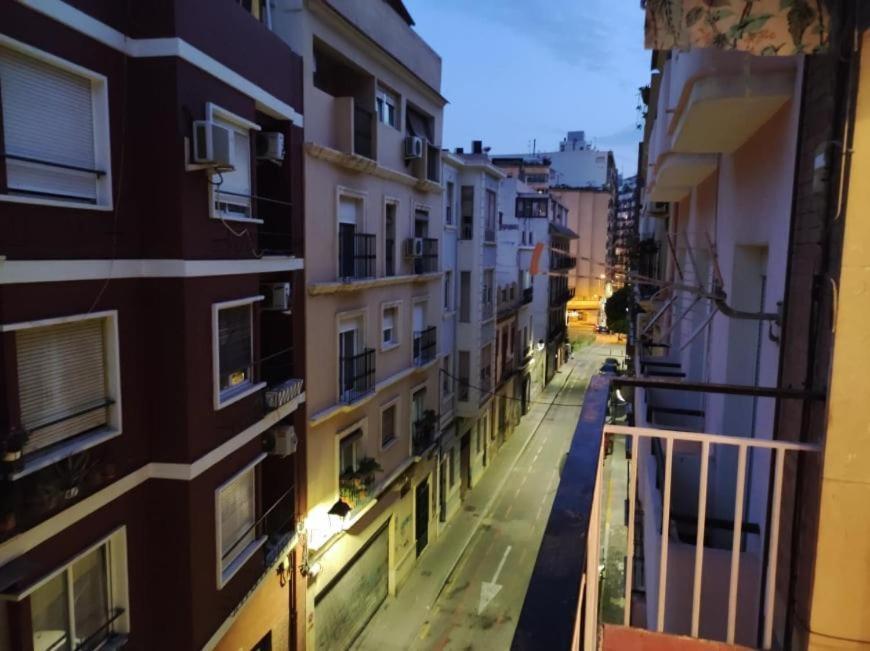 Homestay 35-6-2- Комната В Квартире Для 1 Человека В Аликанте *