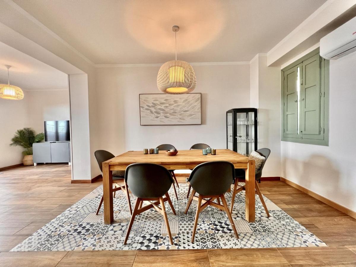Downtown By United Renters *