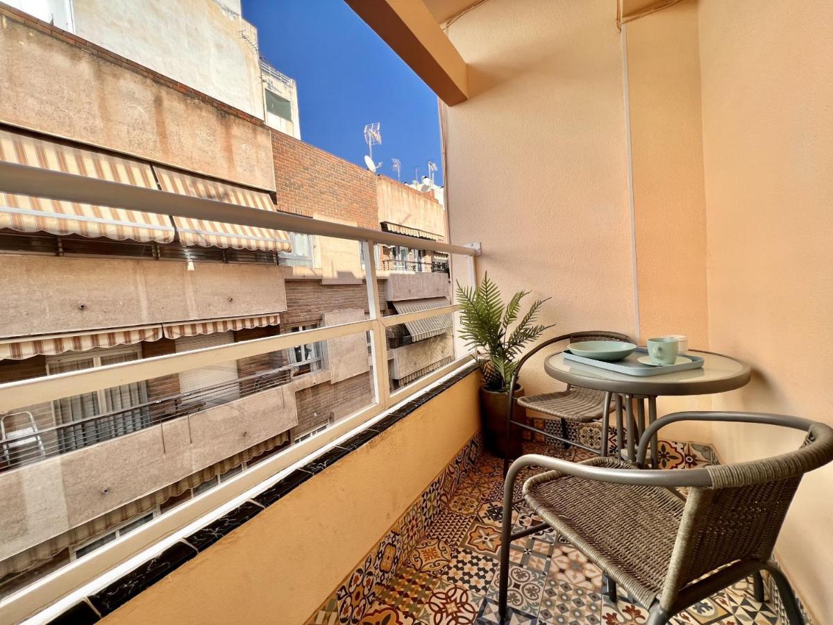 Downtown By United Renters * Alicante