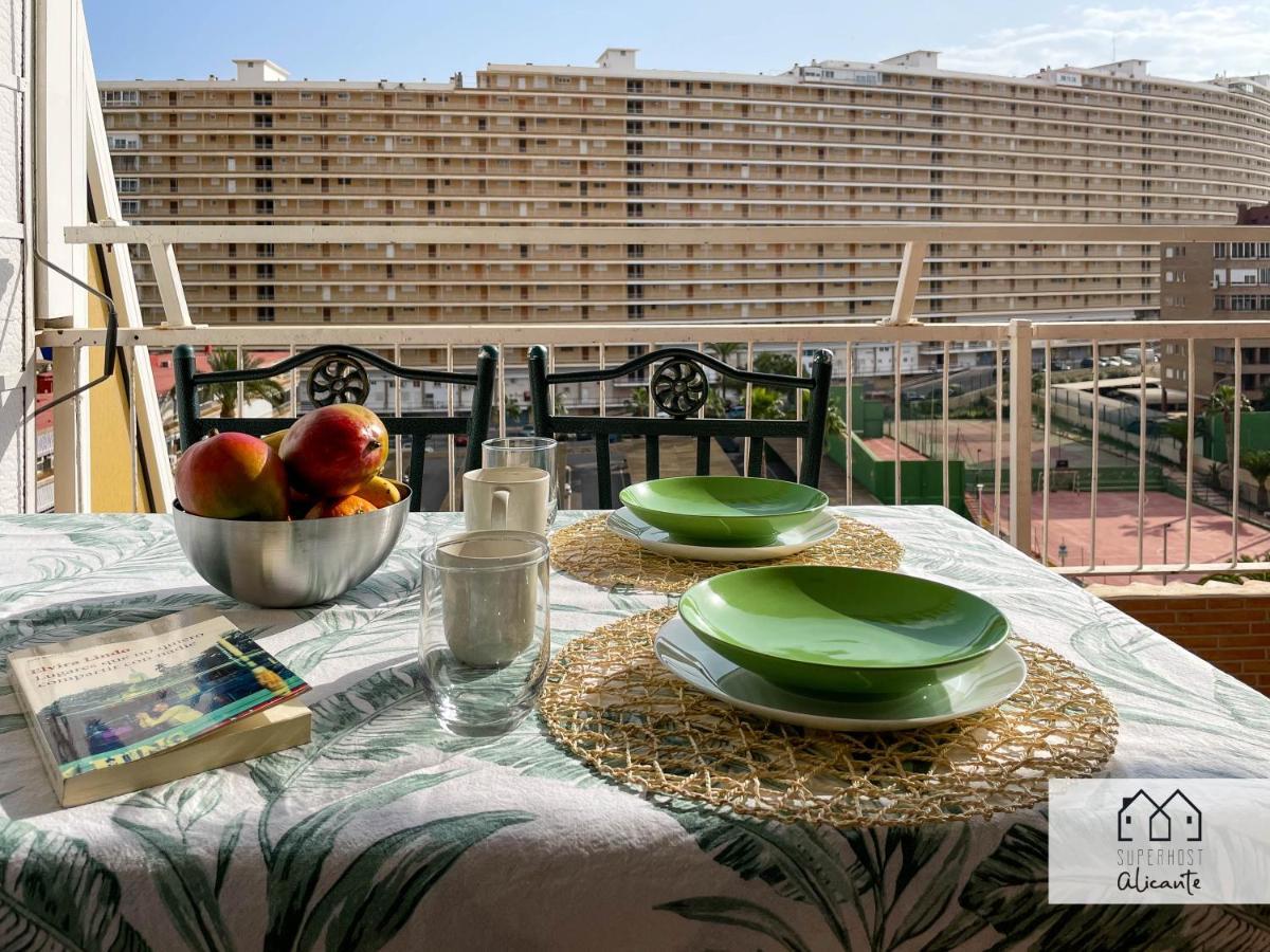 Muy Luminoso, Con Piscina Y A 5 Min De La Playa. Apartamento Alicante