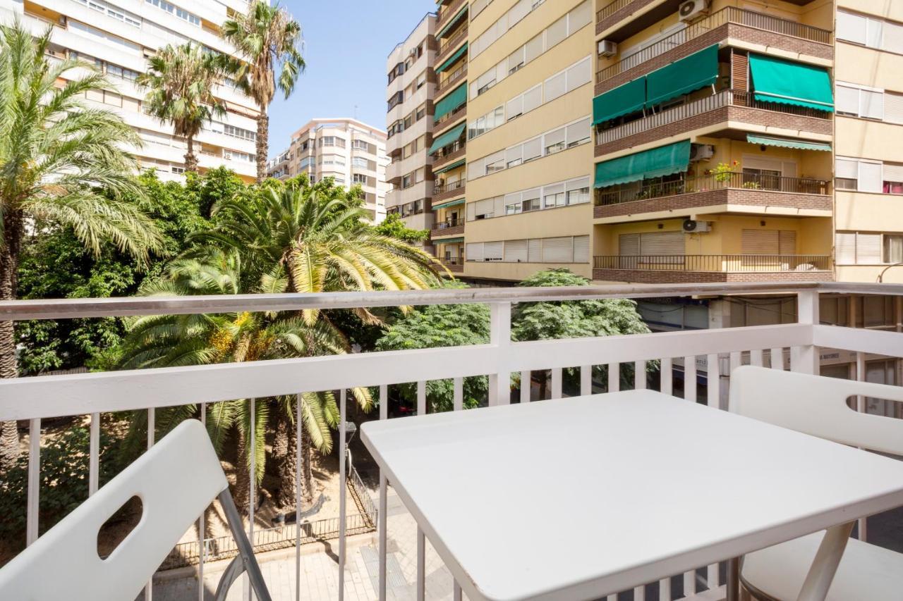 Mercado By United Renters *