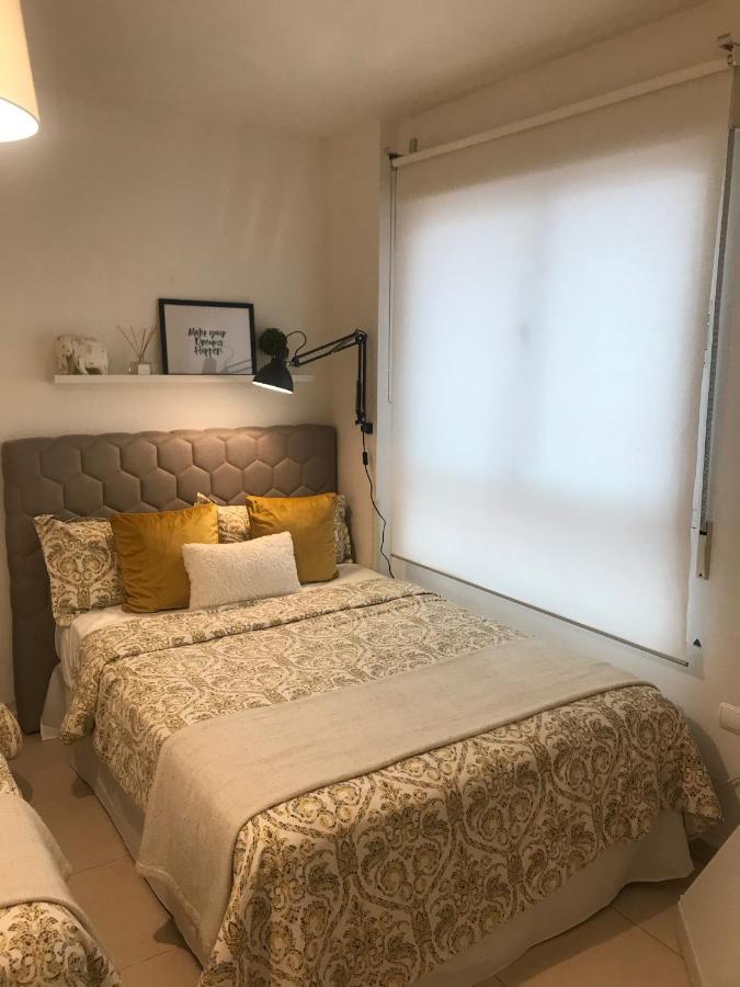 Designer's Flat - 3 Bdrm - Wifi - Location