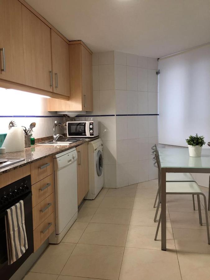 Apartment Designer's Flat - 3 Bdrm - Wifi - Location