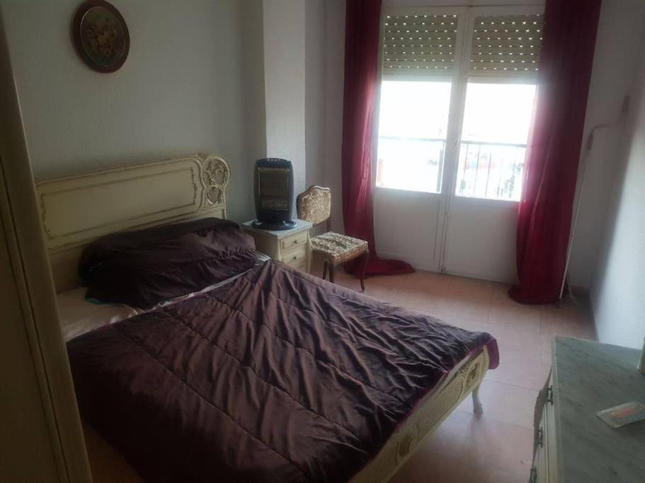 Apartment Private Bedroom With Balcony Near Centre Alicante