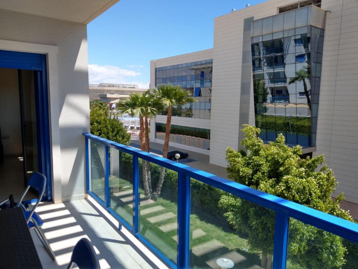 Huoneisto Apartamento Alicante Beach *