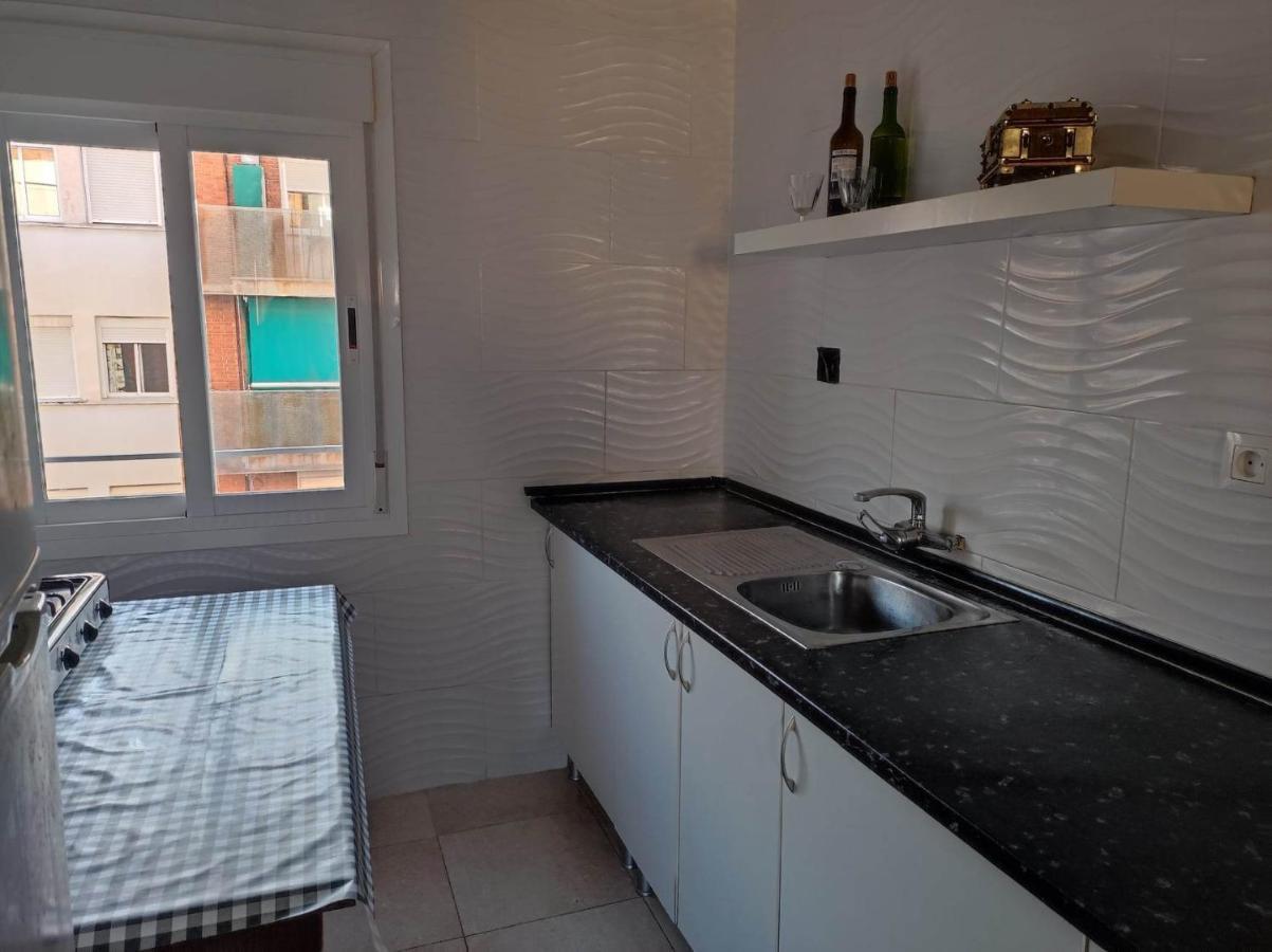 Habitación en casa particular 24d-1-комната в квартире для 1 человек *