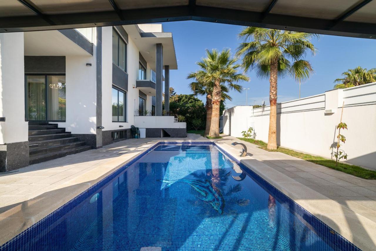Villa Exclusive City, Beach & Golf