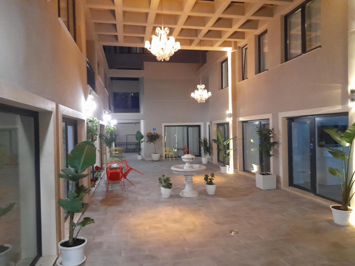 Mar Apartment *