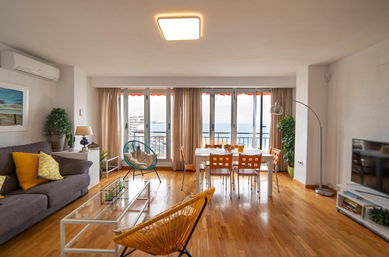Apartamento ático De Lujo Con Vistas Al Mar, Primera Línea Playa Del Postiguet Alicante