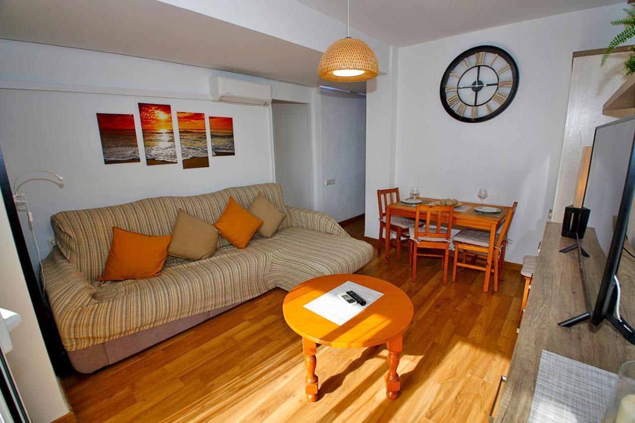 Apartment Turina -ac Near *
