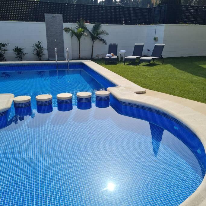 Acogedora En Con Piscina Y Barbacoa Alicante