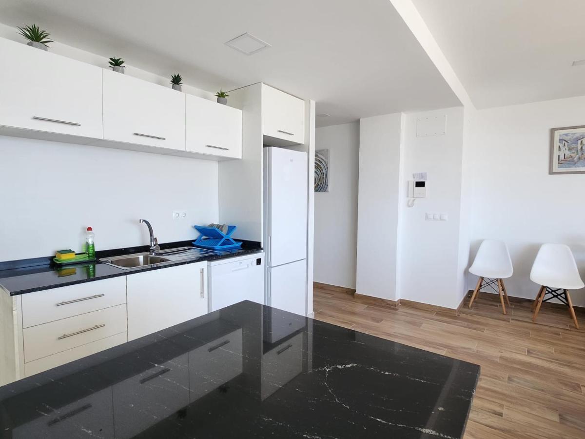Playa Postiguet Apartment