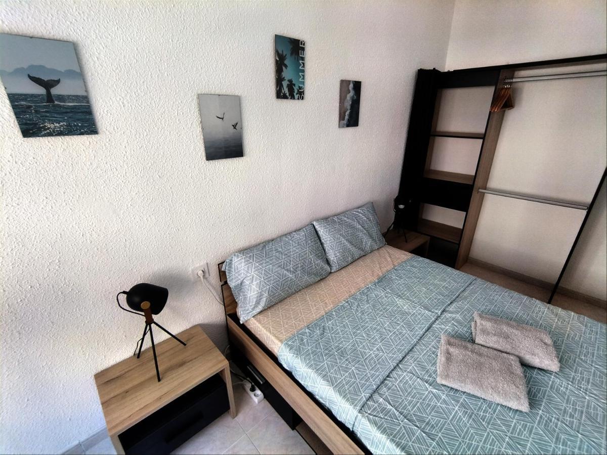 Hospedagem domiciliar Shared With Host Alicante