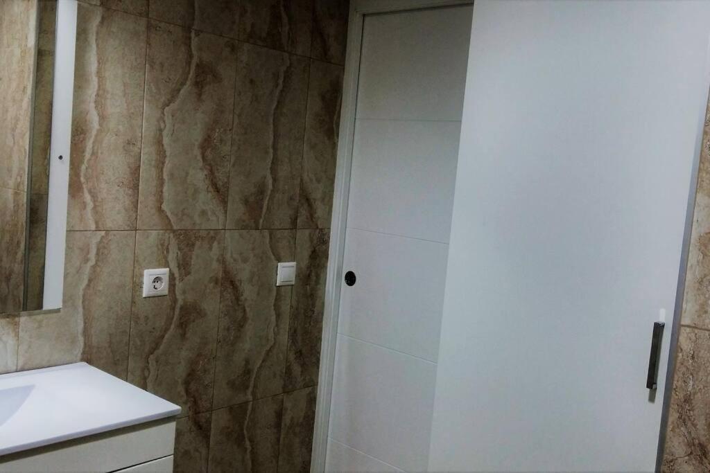Modern Flat At Garbinet With Wifi Apartment Alicante