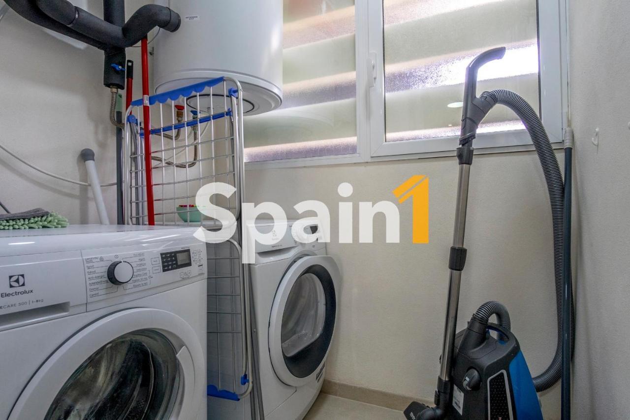 3 Bedrooms In Flamenca Village With 3 Pools, Sauna, Gym And Jacuzzi Appartement *