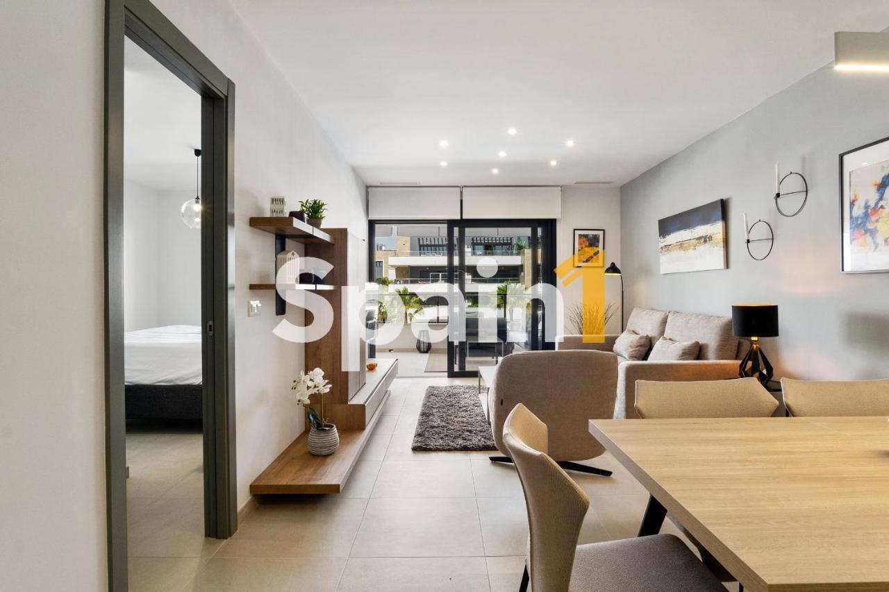 3 Bedrooms In Flamenca Village With 3 Pools, Sauna, Gym And Jacuzzi