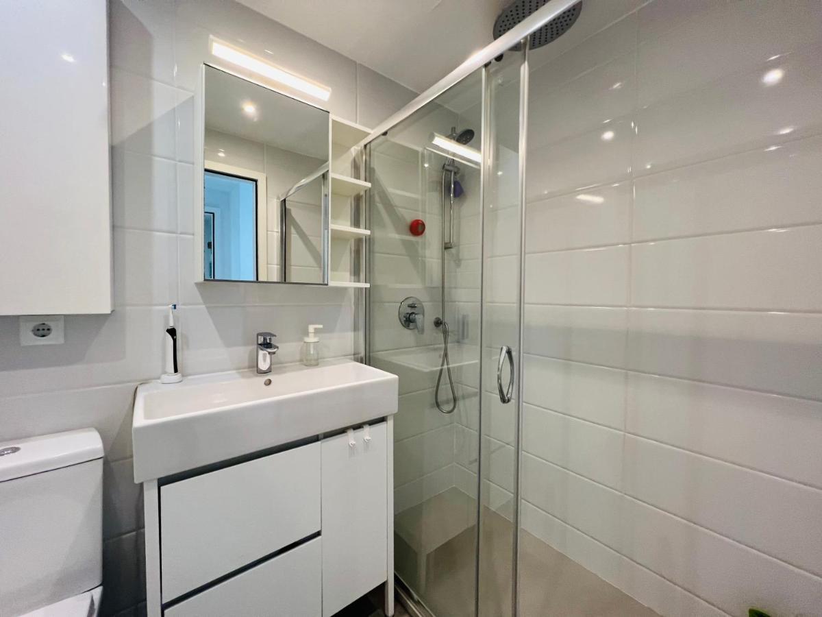 Apartamento Relax Frente Al Mar De Alicante