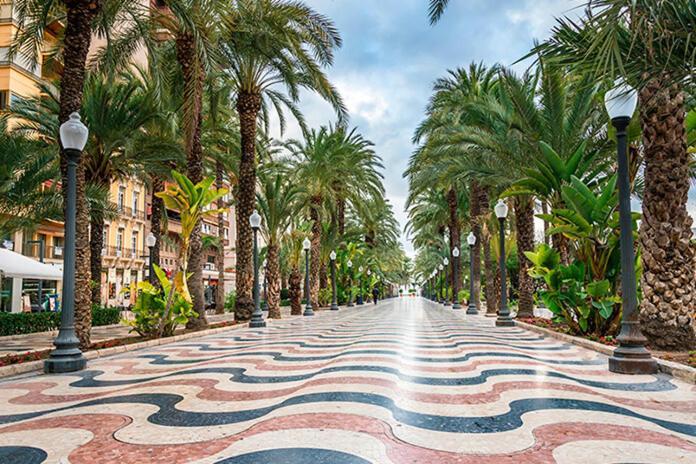 Seaside Serenity: Bright With Pool And Proximity * Alicante
