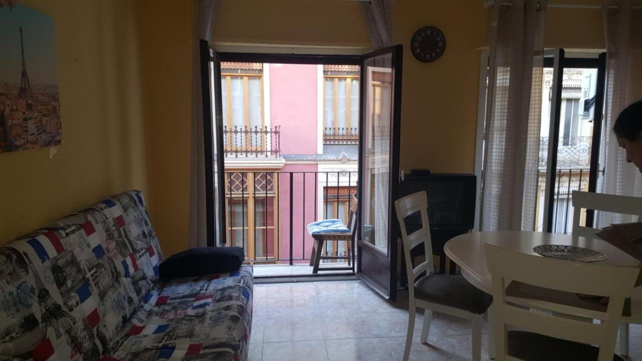 Ayuntamiento Apartamento *