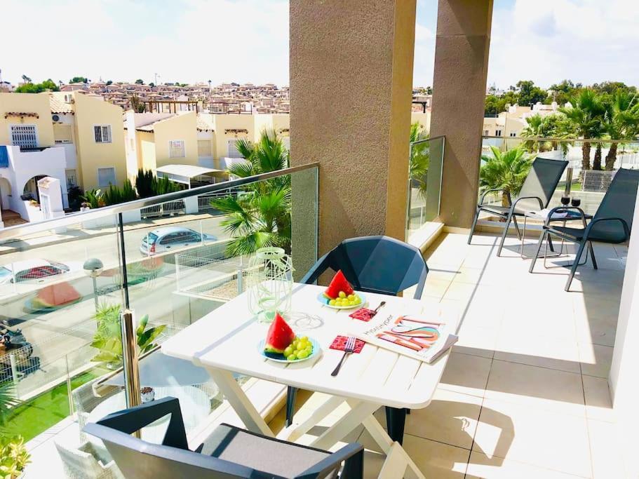 Appartement Villamartin Spacious Modern Flat -3 Pools Jacuzzi Tennis Golf Alicante