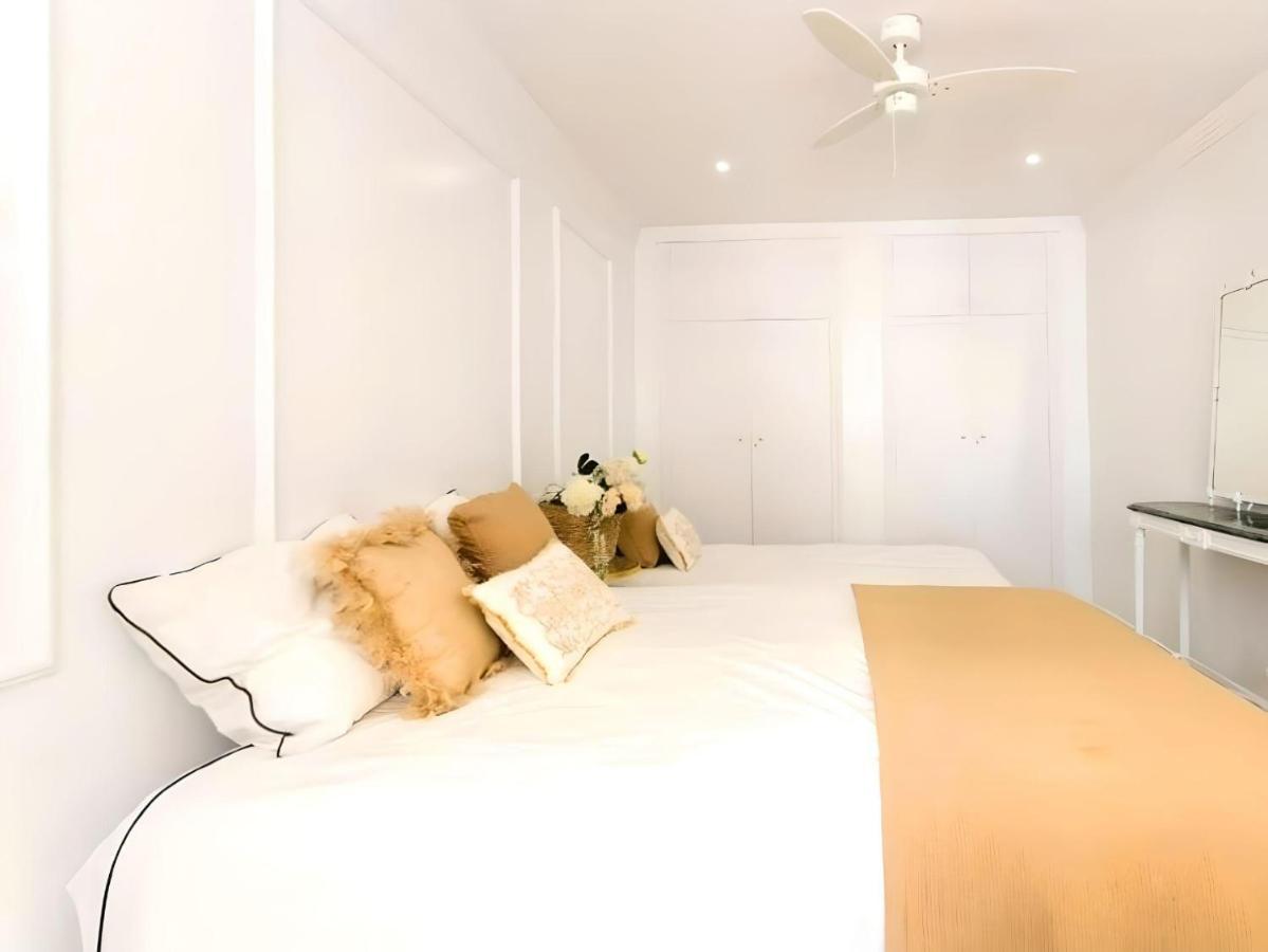 Lux Loft In Front Of The Port Apartment Alicante