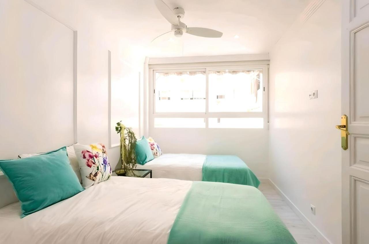 Lux Loft In Front Of The Port Apartment Alicante