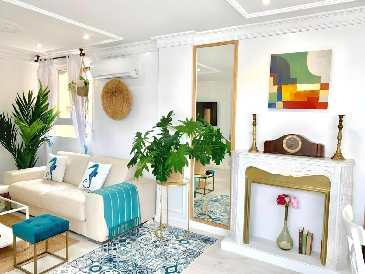 Lux Loft In Front Of The Port Apartment *