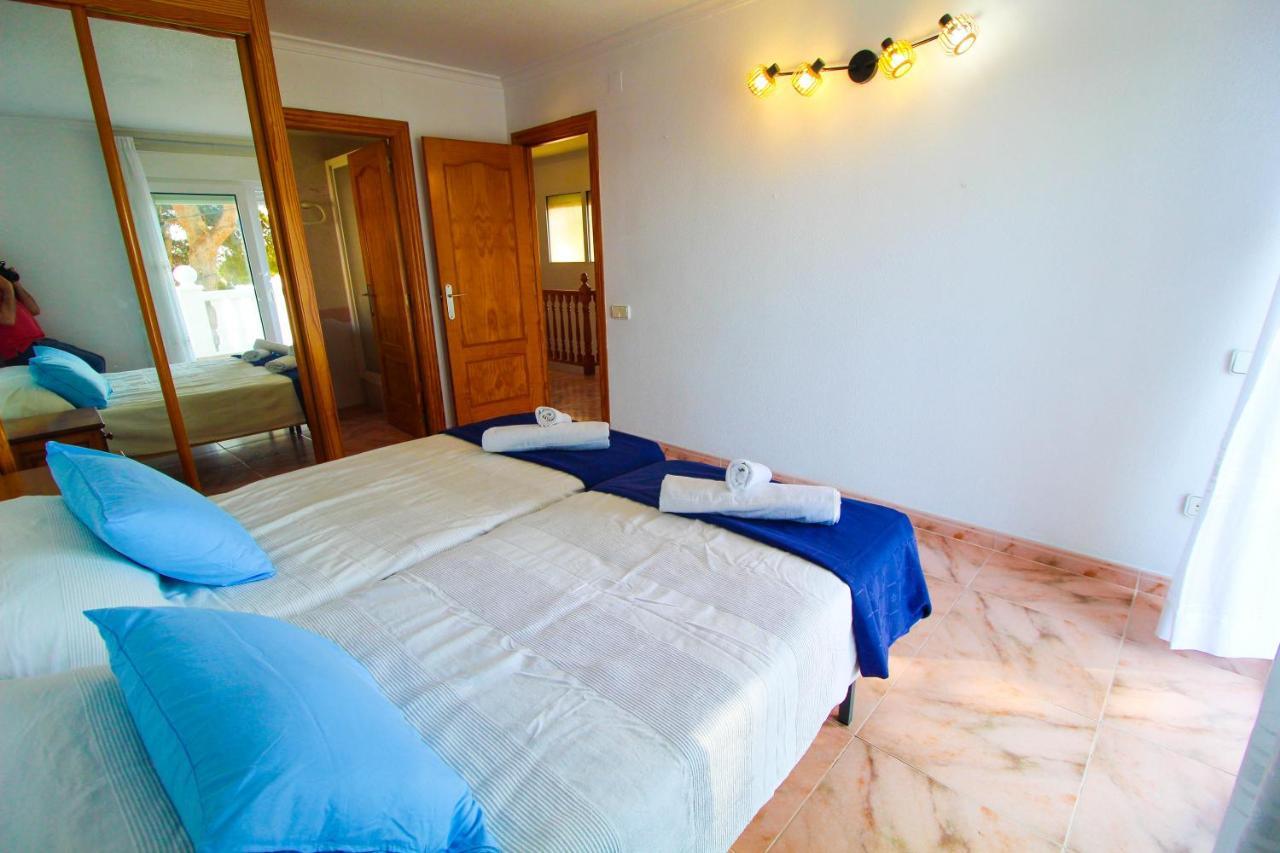 Huvilat Beachside Villa: Mediterranean Retreat Near