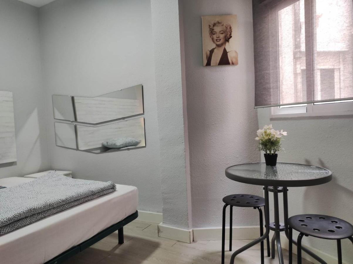 Hospedagem domiciliar 38 - Habitacion En Piso