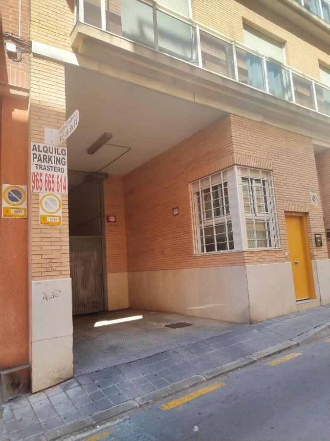 Castelplace Con Plaza De Garage Incluida, Free Parking And Ac Appartement