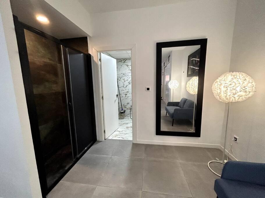 Hall Loft 200m Playa 4 Pers Huoneisto Alicante